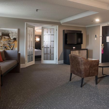 Crowne Plaza Fredericton Lord Beaverbrook By Ihg Exterior foto